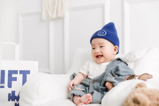 府谷八个月宝宝能吃榴莲吗